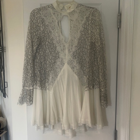 Free People Tell Tale Tunic - Picture 2 of 2